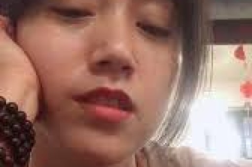 从“嫁给自己”到负债50万:当独立女性被收割有些人缺的不是仪式感是底线-第1张图片- 从“嫁给自己”到负债50万:当独立女性被收割有些人缺的不是仪式感是底线-第1张图片-