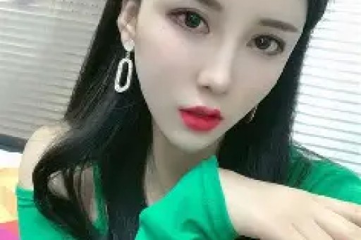 知名演员无戏可拍与妻子直播吵架闹离婚卖房也还不起房贷