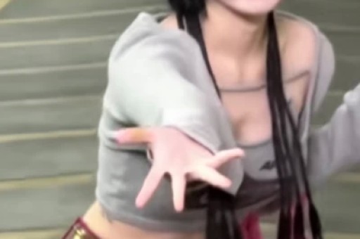 揭秘！24小时全网刷屏完美网红房琪为何一夜之间人设崩塌？